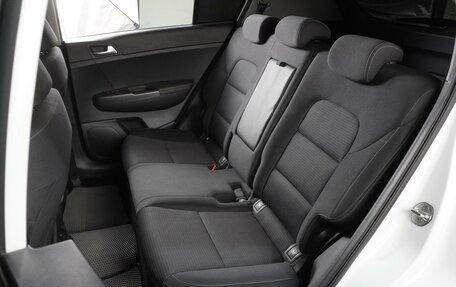 KIA Sportage IV рестайлинг, 2021 год, 2 209 000 рублей, 9 фотография