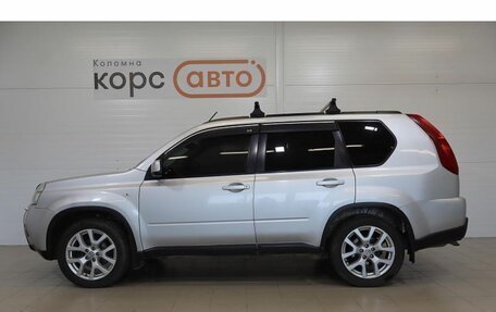 Nissan X-Trail, 2011 год, 900 000 рублей, 2 фотография