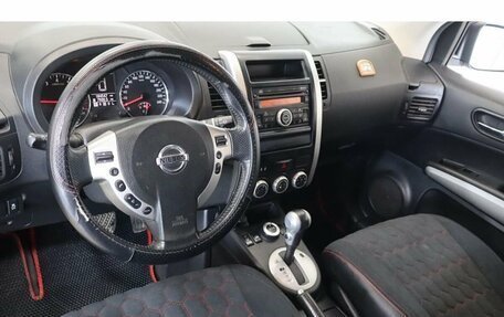 Nissan X-Trail, 2011 год, 900 000 рублей, 6 фотография