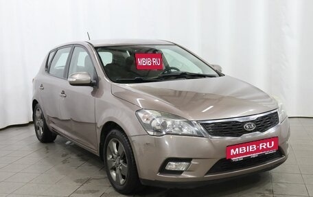 KIA cee'd I рестайлинг, 2010 год, 729 000 рублей, 3 фотография