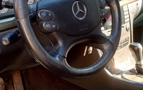 Mercedes-Benz E-Класс, 2007 год, 1 700 000 рублей, 15 фотография