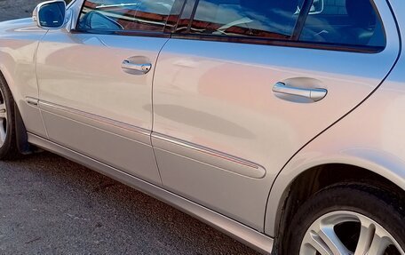 Mercedes-Benz E-Класс, 2007 год, 1 700 000 рублей, 24 фотография