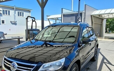 Volkswagen Tiguan I, 2008 год, 870 000 рублей, 2 фотография