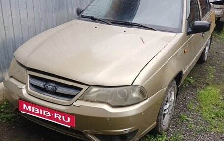 Daewoo Nexia I рестайлинг, 2008 год, 100 000 рублей, 4 фотография