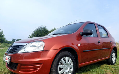 Renault Logan I, 2010 год, 650 000 рублей, 3 фотография