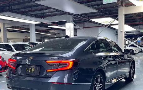 Honda Accord IX рестайлинг, 2022 год, 1 700 000 рублей, 6 фотография