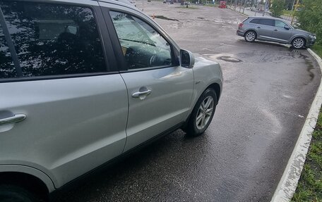 Hyundai Santa Fe III рестайлинг, 2010 год, 1 100 000 рублей, 3 фотография