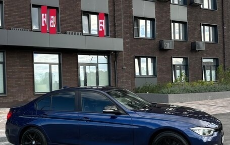 BMW 3 серия, 2016 год, 1 950 000 рублей, 2 фотография