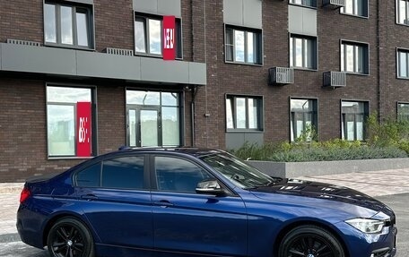 BMW 3 серия, 2016 год, 1 950 000 рублей, 4 фотография