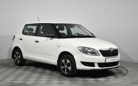 Skoda Fabia II, 2013 год, 585 000 рублей, 3 фотография