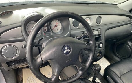 Mitsubishi Outlander III рестайлинг 3, 2005 год, 599 000 рублей, 7 фотография
