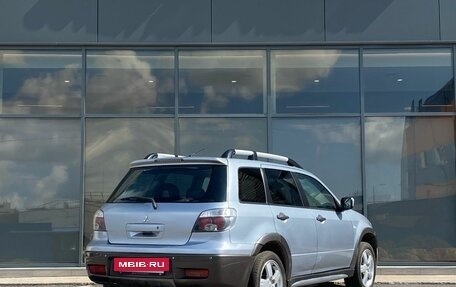 Mitsubishi Outlander III рестайлинг 3, 2005 год, 599 000 рублей, 4 фотография