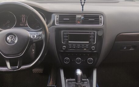 Volkswagen Jetta VI, 2015 год, 1 290 000 рублей, 14 фотография