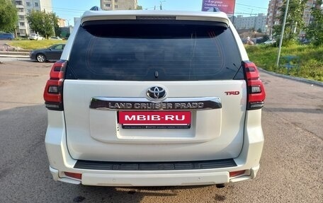 Toyota Land Cruiser Prado 150 рестайлинг 2, 2019 год, 5 850 000 рублей, 2 фотография