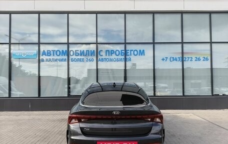 KIA K5, 2021 год, 2 120 000 рублей, 4 фотография