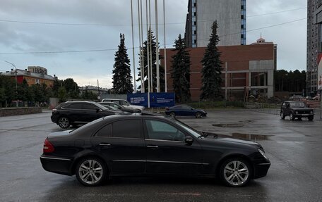 Mercedes-Benz E-Класс, 2002 год, 880 000 рублей, 9 фотография