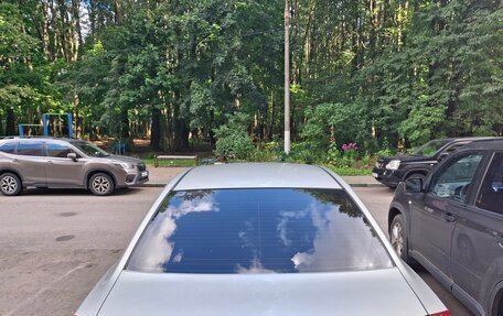 Toyota Avensis III рестайлинг, 2004 год, 600 000 рублей, 2 фотография