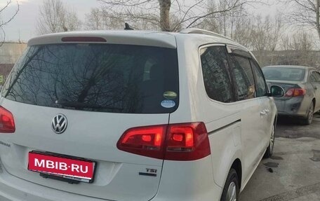 Volkswagen Sharan II, 2012 год, 1 320 000 рублей, 1 фотография