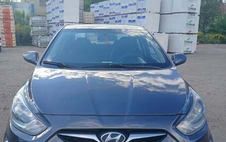 Hyundai Solaris II рестайлинг, 2013 год, 517 000 рублей, 8 фотография