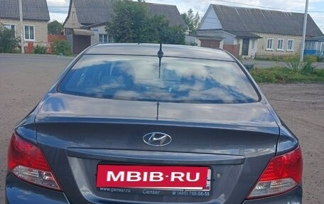 Hyundai Solaris II рестайлинг, 2013 год, 517 000 рублей, 3 фотография