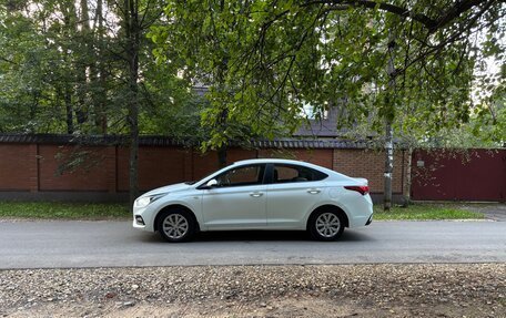 Hyundai Solaris II рестайлинг, 2019 год, 1 150 000 рублей, 2 фотография