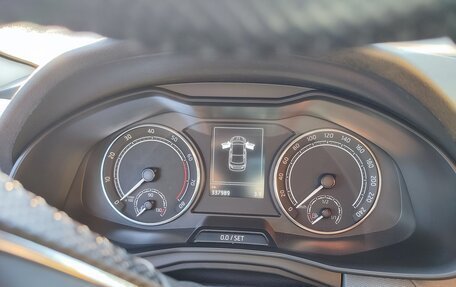 Skoda Rapid II, 2020 год, 1 300 000 рублей, 6 фотография