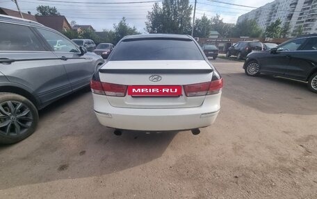Hyundai Sonata VI, 2005 год, 700 000 рублей, 2 фотография