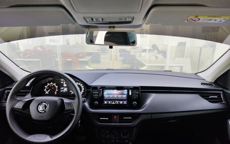 Skoda Rapid II, 2021 год, 1 649 000 рублей, 14 фотография