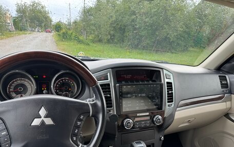 Mitsubishi Pajero IV, 2019 год, 3 460 000 рублей, 6 фотография