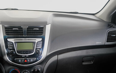 Hyundai Solaris II рестайлинг, 2012 год, 749 000 рублей, 15 фотография