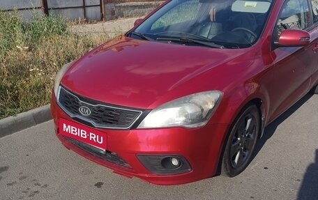 KIA cee'd I рестайлинг, 2011 год, 520 000 рублей, 1 фотография