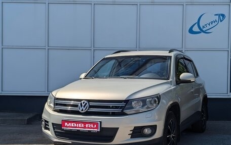 Volkswagen Tiguan I, 2012 год, 1 020 000 рублей, 1 фотография