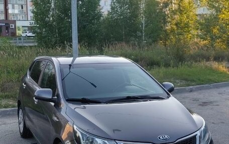 KIA Rio III рестайлинг, 2014 год, 900 000 рублей, 2 фотография