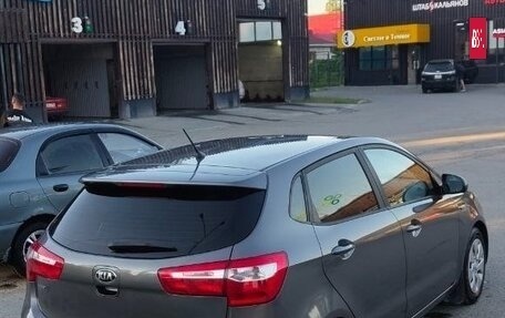 KIA Rio III рестайлинг, 2014 год, 900 000 рублей, 3 фотография
