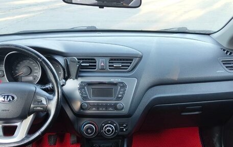 KIA Rio III рестайлинг, 2014 год, 900 000 рублей, 7 фотография