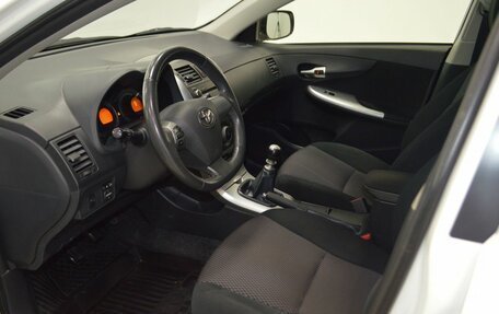 Toyota Corolla, 2012 год, 1 076 000 рублей, 21 фотография