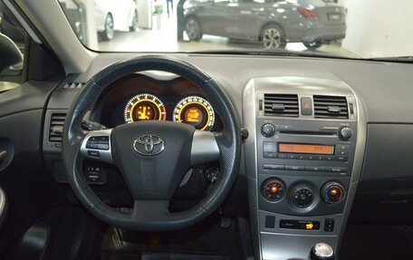 Toyota Corolla, 2012 год, 1 076 000 рублей, 30 фотография