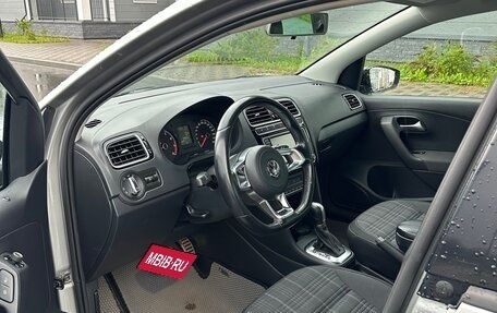 Volkswagen Polo VI (EU Market), 2018 год, 1 340 000 рублей, 6 фотография