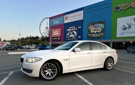 BMW 5 серия, 2011 год, 1 580 000 рублей, 4 фотография