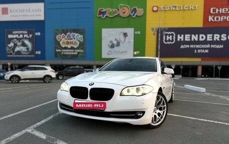 BMW 5 серия, 2011 год, 1 580 000 рублей, 3 фотография