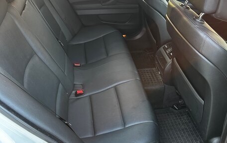 BMW 5 серия, 2011 год, 1 580 000 рублей, 15 фотография