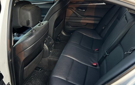 BMW 5 серия, 2011 год, 1 580 000 рублей, 14 фотография