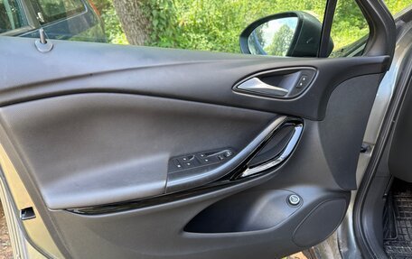 Opel Astra K, 2019 год, 1 270 000 рублей, 9 фотография