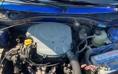 Renault Logan I, 2005 год, 115 000 рублей, 4 фотография