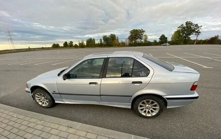BMW 3 серия, 1992 год, 220 000 рублей, 3 фотография