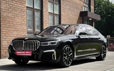 BMW 7 серия, 2015 год, 4 100 000 рублей, 3 фотография