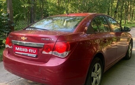 Chevrolet Cruze II, 2011 год, 565 000 рублей, 4 фотография