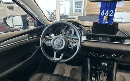 Mazda 6, 2018 год, 2 099 999 рублей, 14 фотография