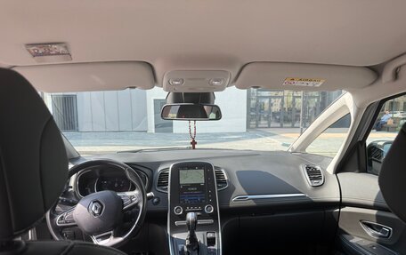 Renault Scenic IV, 2019 год, 1 799 000 рублей, 10 фотография