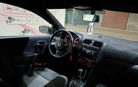 Volkswagen Polo VI (EU Market), 2011 год, 7 фотография